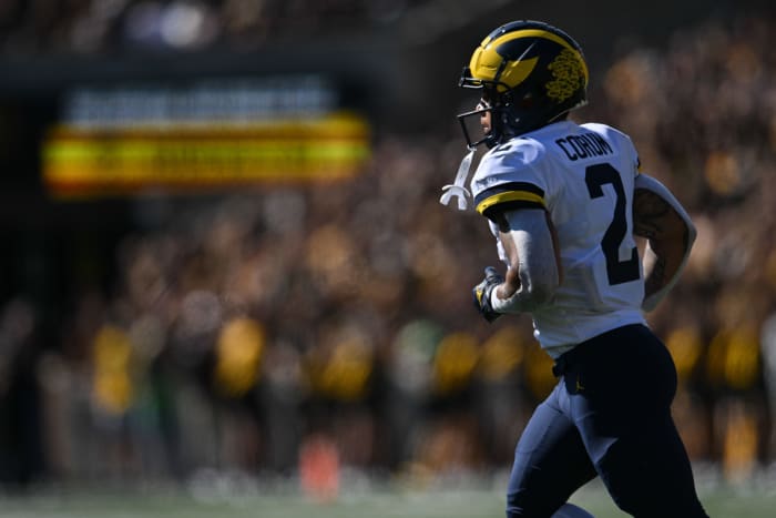 Michigan running back Blake Corum
